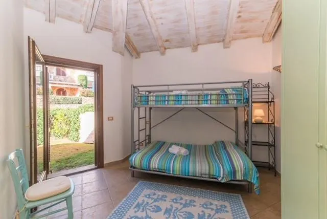 Mansion On The Hill Villa *