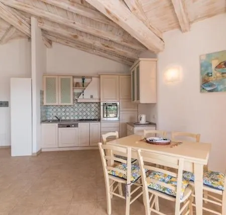 Mansion On The Hill *