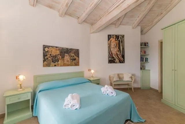 Mansion On The Hill *